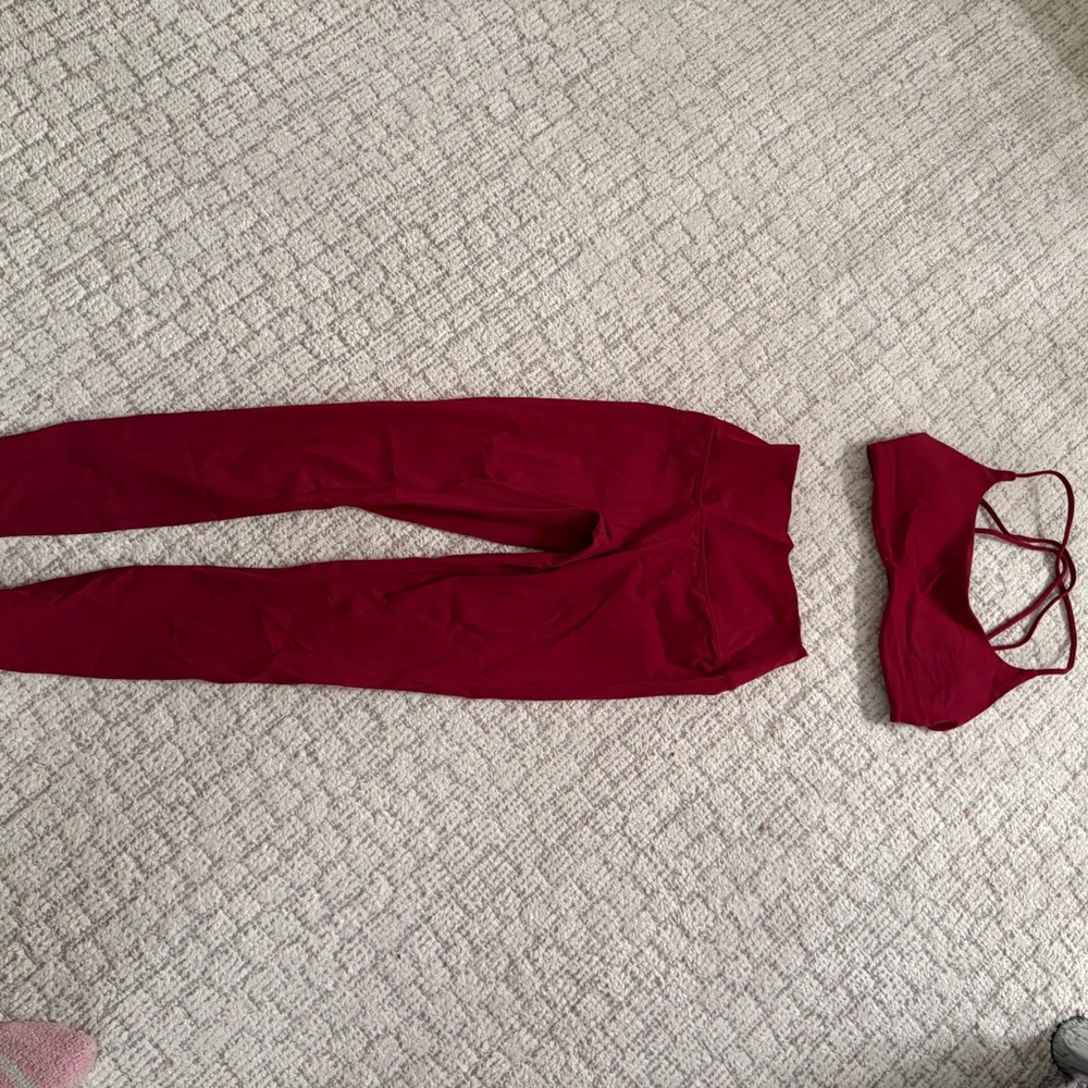 Women's Red Leggings Set